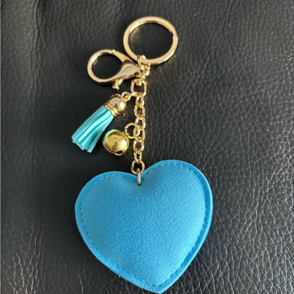 Blue Heart Bag Charm Keychain - Picture 4 of 5